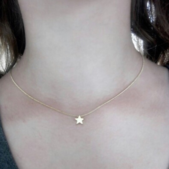 ✨Gold Plated Star Choker Necklace✨ - Picture 3 of 4